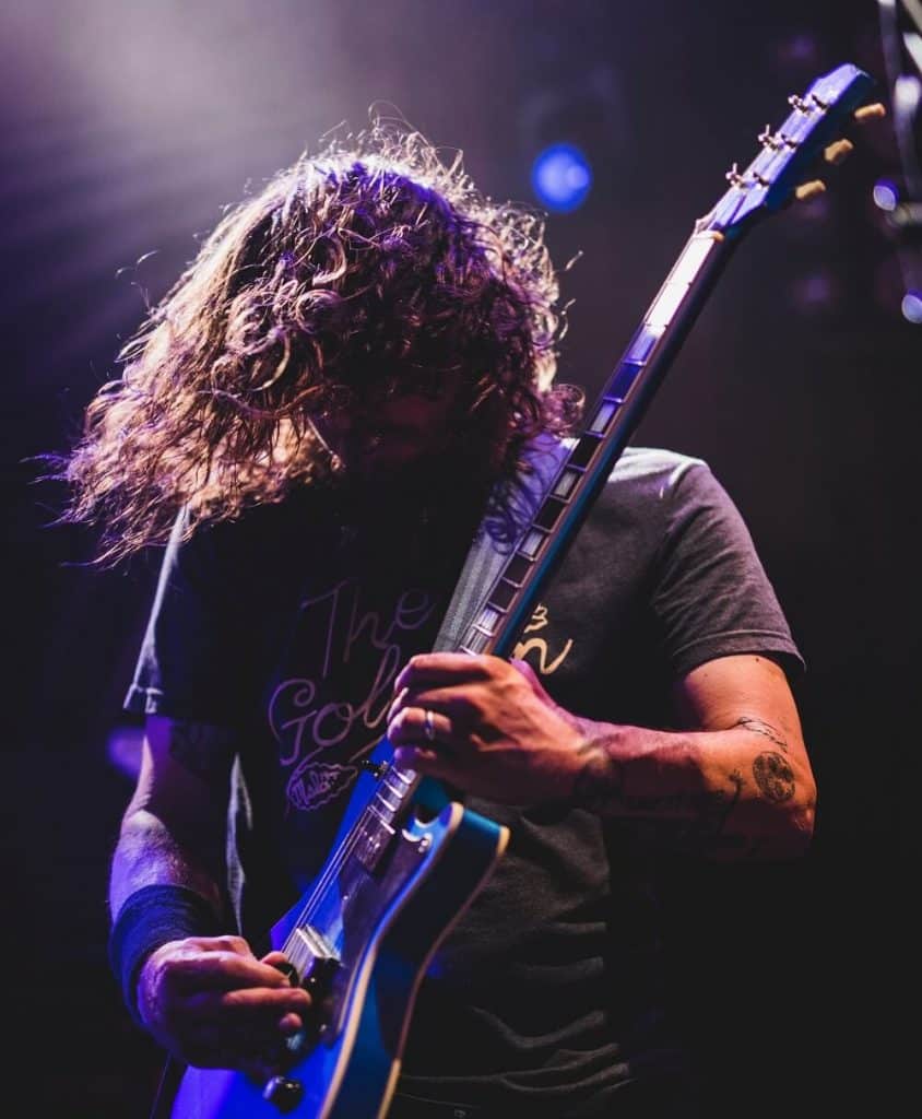 Live Guitar Player